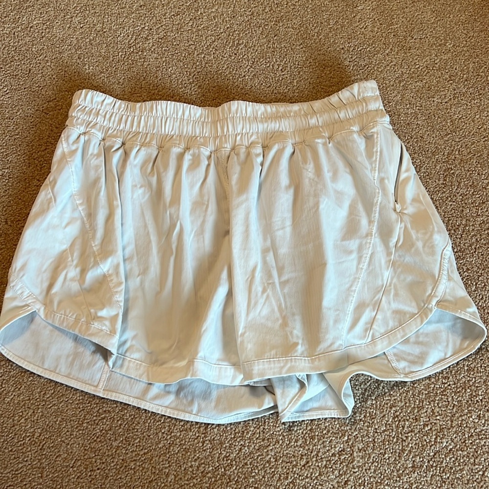 Lululemon Hotty Hot High-Rise Lined 4” Short
